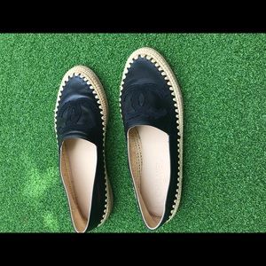Chanel black leather grosgrain espadrilles